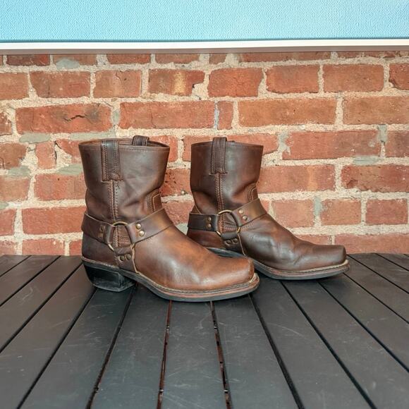 Frye Vintage Harness Boots - Picture 3 of 9